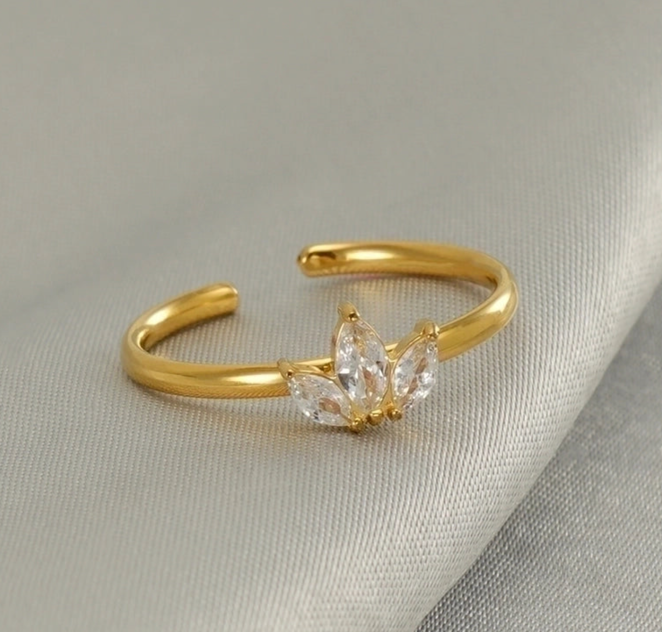 18K Gold Plated Stainless Steel Zircon Stone Crown Ring Set